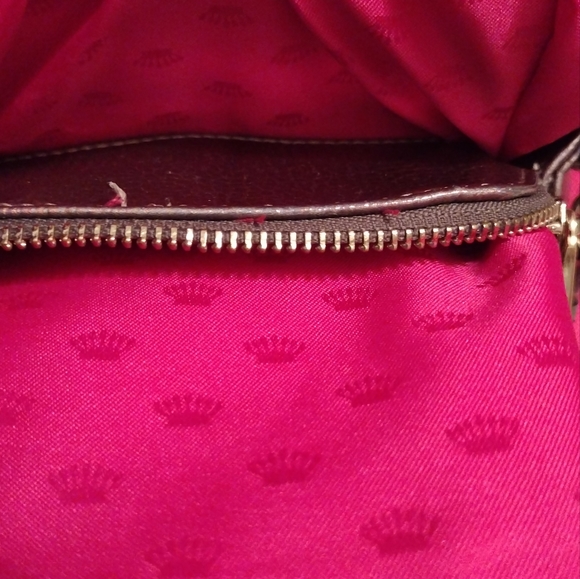 Juicy Couture 2 EUC crossbody Purse ๐/Wristlet ๐ - Picture 11 of 16